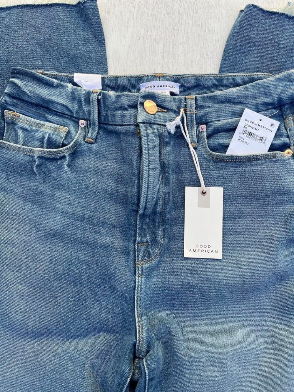 Good American Good Curve High Waist Frayed Straight Leg Jeans Blue 313 Size 6 NW - Picture 7 of 11